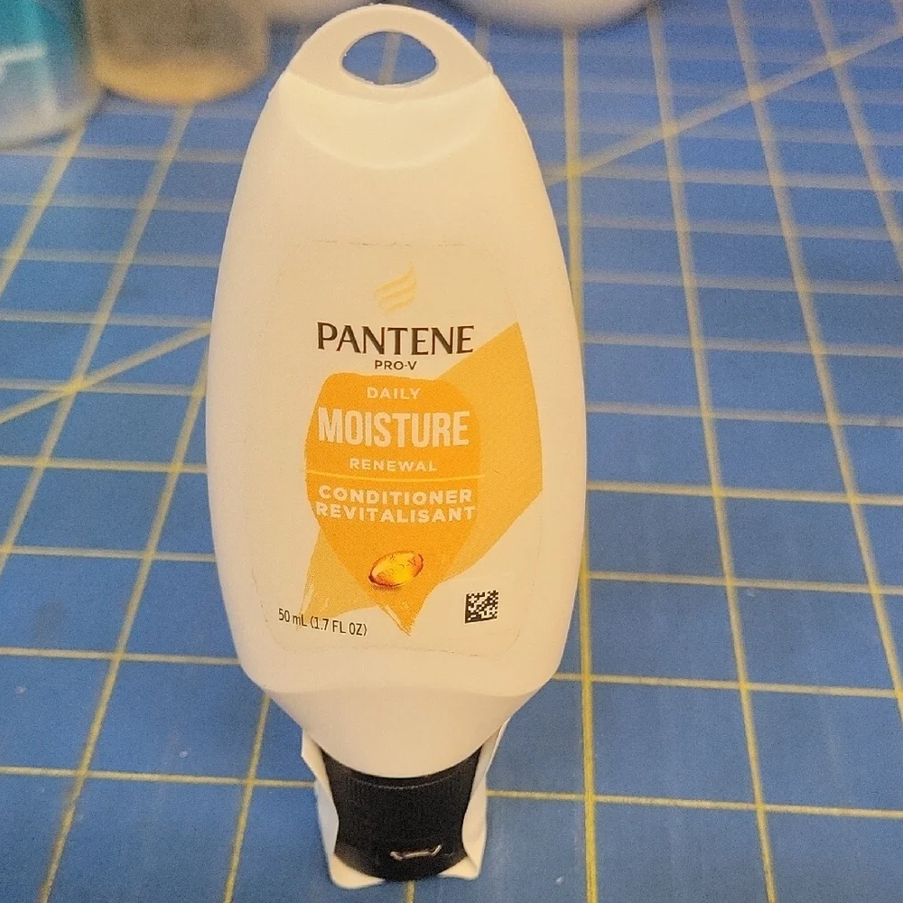 Pantene Pro V Daily Moisture Renewal Conditioner 50ml New In Bottle
